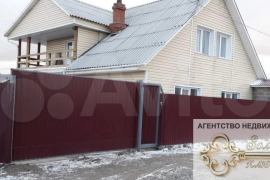 Дом 200 м² на участке 8 сот.