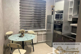 2-к. квартира, 55 м², 8/10 эт.