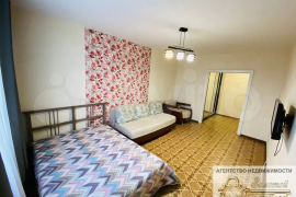 1-к. квартира, 45 м², 18/25 эт.