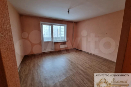 3-к. квартира, 71 м², 5/10 эт.