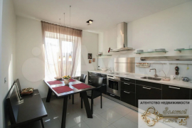 3-к. квартира, 135,2 м², 4/8 эт.