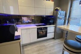 2-к. квартира, 54 м², 9/10 эт.