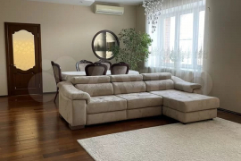 4-к. квартира, 146 м², 3/10 эт.