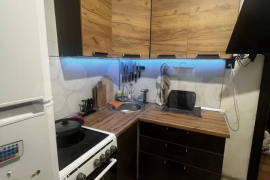 2-к. квартира, 42 м², 2/5 эт.