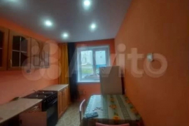 2-к. квартира, 43 м², 1/10 эт.