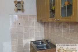 2-к. квартира, 60 м², 3/5 эт.