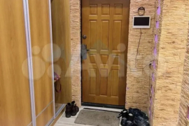 4-к. квартира, 93 м², 3/9 эт.