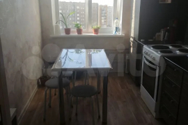 Доля в 3-к. квартире, 65,5 м², 6/9 эт.