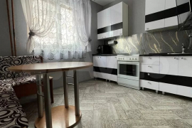 3-к. квартира, 73 м², 1/9 эт.