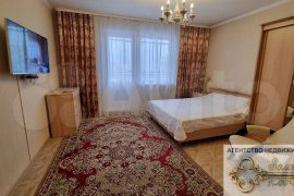 2-к. квартира, 58 м², 3/10 эт.