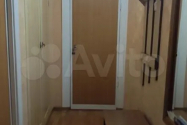 2-к. квартира, 42 м², 3/5 эт.