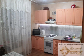 2-к. квартира, 48 м², 1/9 эт.