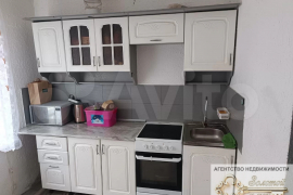 2-к. квартира, 52 м², 1/9 эт.