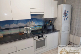 1-к. квартира, 42 м², 10/14 эт.