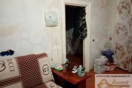 2-к. квартира, 45 м², 1/3 эт.