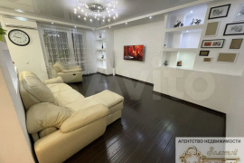 4-к. квартира, 147 м², 9/10 эт.