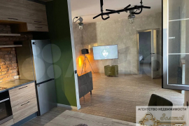 2-к. квартира, 60 м², 8/10 эт.
