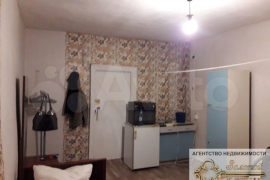 Комната 19 м² в 3-к., 2/2 эт.