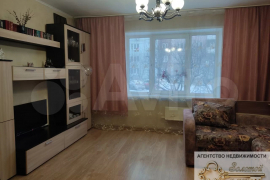 2-к. квартира, 54 м², 1/10 эт.