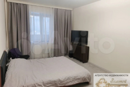 1-к. квартира, 42,2 м², 3/9 эт.