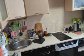 2-к. квартира, 43 м², 1/5 эт.