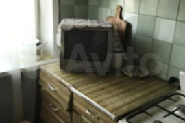 2-к. квартира, 44 м², 5/5 эт.