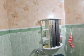 2-к. квартира, 52 м², 4/9 эт.