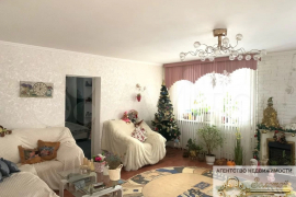 4-к. квартира, 105 м², 1/5 эт.