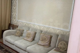 4-к. квартира, 91 м², 1/10 эт.