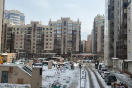 2-к. квартира, 81,3 м², 2/10 эт.