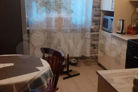 4-к. квартира, 88 м², 6/10 эт.