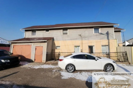 Дом 158 м² на участке 4 сот.