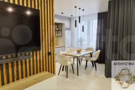 3-к. квартира, 85 м², 5/19 эт.