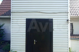 Коттедж 209 м² на участке 2 сот.