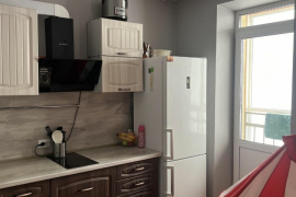 продам 1-к, Романтиков, 6/1