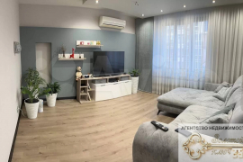 2-к. квартира, 80,4 м², 5/7 эт.