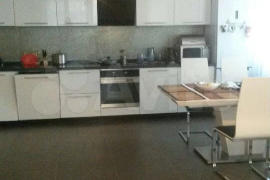 3-к. квартира, 110 м², 14/24 эт.