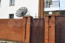 Дом 412,2 м² на участке 13,9 сот.