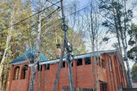 Коттедж 305 м² на участке 13 сот.