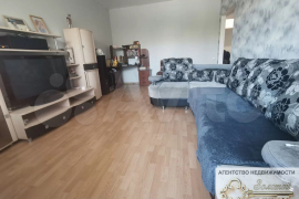 3-к. квартира, 101 м², 2/5 эт.