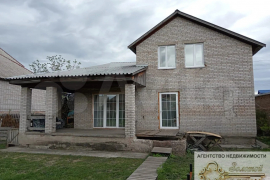 Дом 268 м² на участке 12 сот.