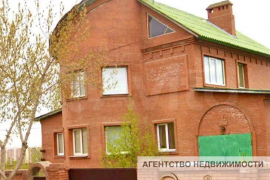 Дом 260 м² на участке 10 сот.