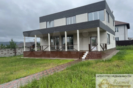 Коттедж 407 м² на участке 12 сот.