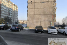 2-к. квартира, 51 м², 1/10 эт.