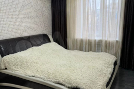 4-к. квартира, 82 м², 9/9 эт.