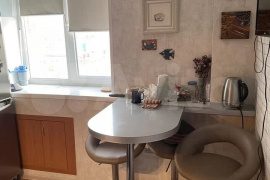 2-к. квартира, 44 м², 9/9 эт.