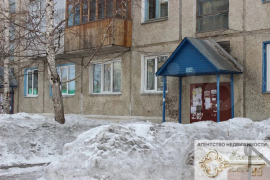 2-к. квартира, 50 м², 1/5 эт.