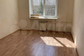 3-к. квартира, 77,2 м², 2/5 эт.