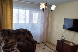 2-к. квартира, 50 м², 1/9 эт.