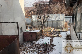 Дом 40 м² на участке 5 сот.